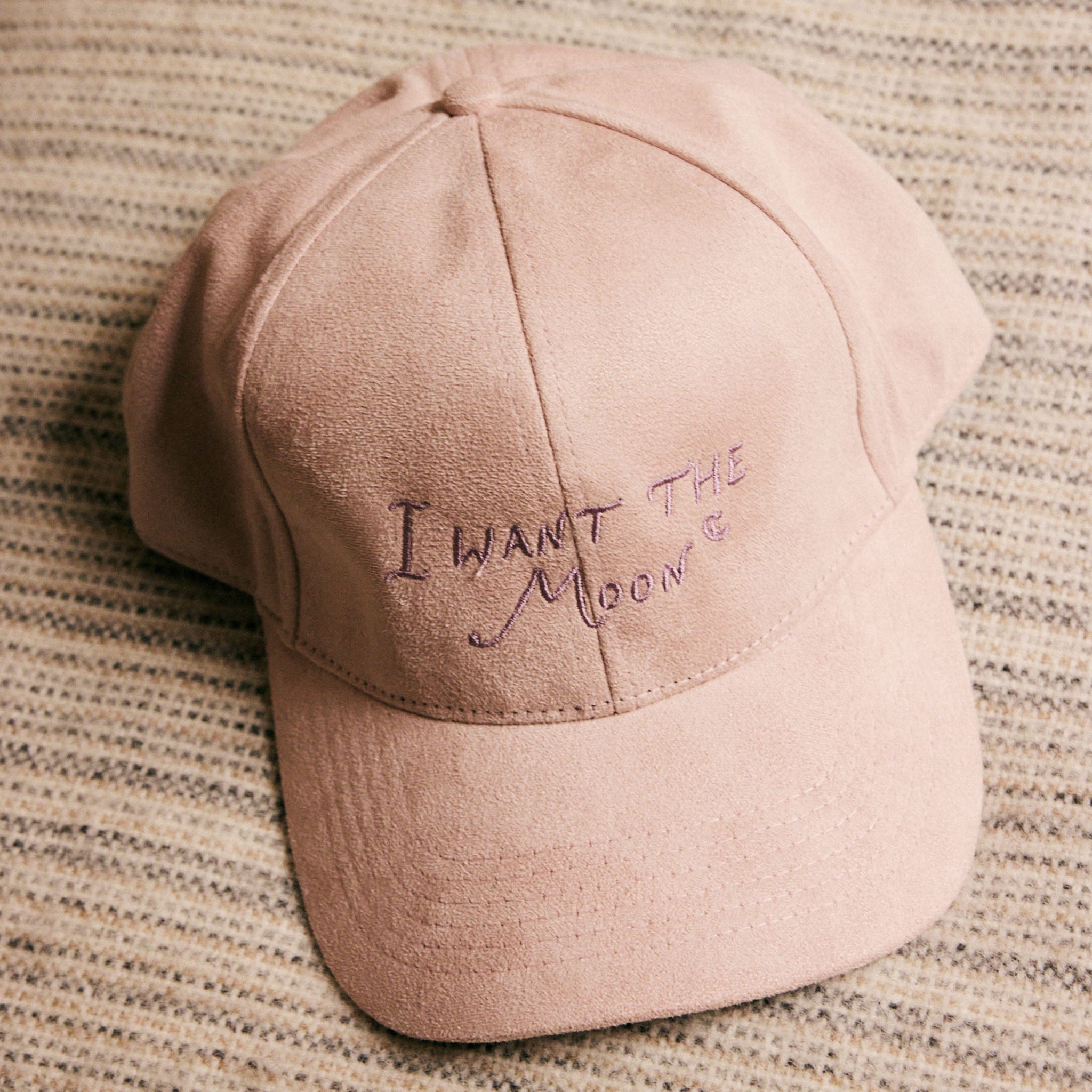 I WANT THE MOON® – Luxury Line Suede Look Cap in Dusky Pink