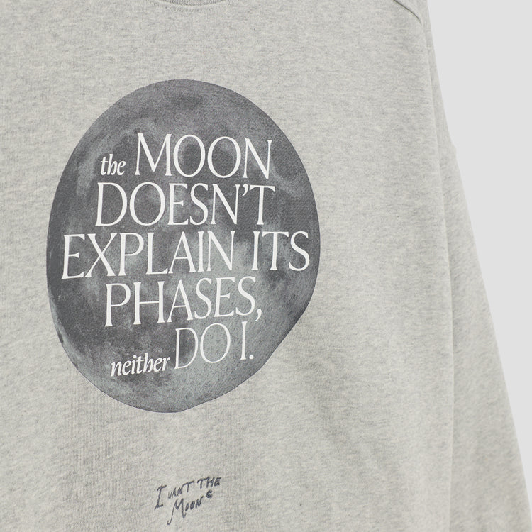 The Moon Doesn’t Explain Its Phases – Neither Do I - Premium Line Oversized Sweater mit Integrated-Moon-Print in Cosmic Ash