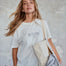Bild in Galerie-Betrachter laden, SUGAR mama - Premium Line Oversized T-Shirt in Luna Glow Off-White/ Moongrey
