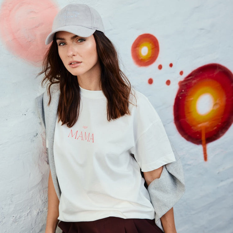sugar MAMA - Premium Line Oversized T-Shirt in Luna Glow Off-White / Sorbet Pink