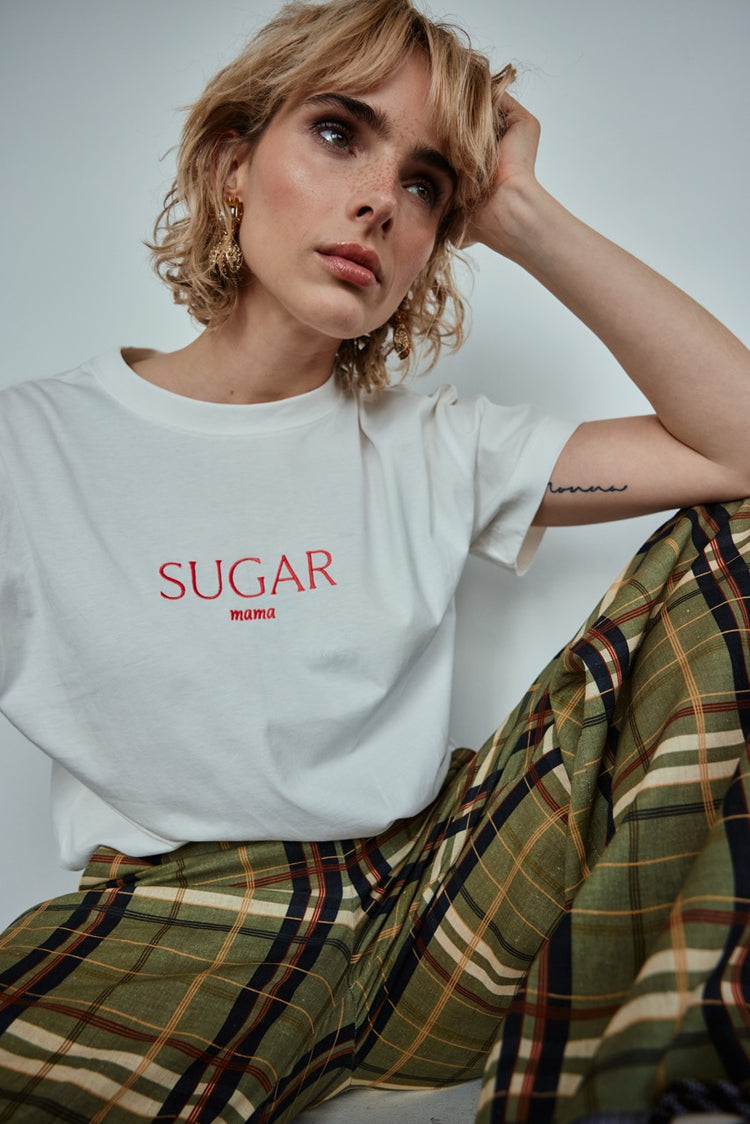 SUGAR mama - Luxury Line Oversized Embroidered T-Shirt in Luna Glow Off-White / Sorbet Pink