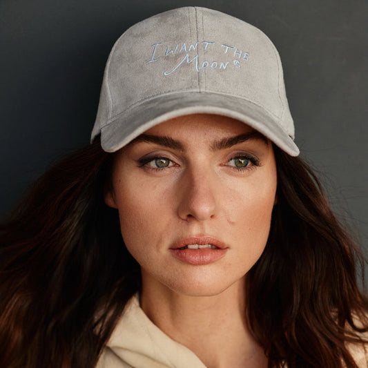 I WANT THE MOON® – Luxury Line Suede Look Cap in Silver Dust