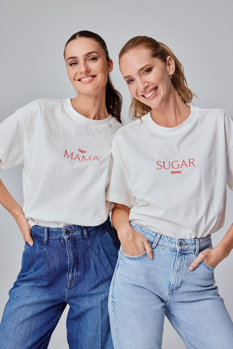 SUGAR mama  – Premium Line Oversized T-Shirt in Luna Glow Off-White / Sorbet Pink