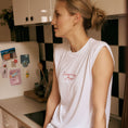 Bild in Galerie-Betrachter laden, I WANT THE MOON® – Luxury Line Muscle Tee in Lunar Glow White
