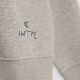 Bild in Galerie-Betrachter laden, I WANT THE MOON® – Luxury Line Sweatshirt in Cosmic Ash
