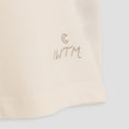 Bild in Galerie-Betrachter laden, I WANT THE MOON® – Oversized Luxury Line Tee in Lunar Glow Off-White
