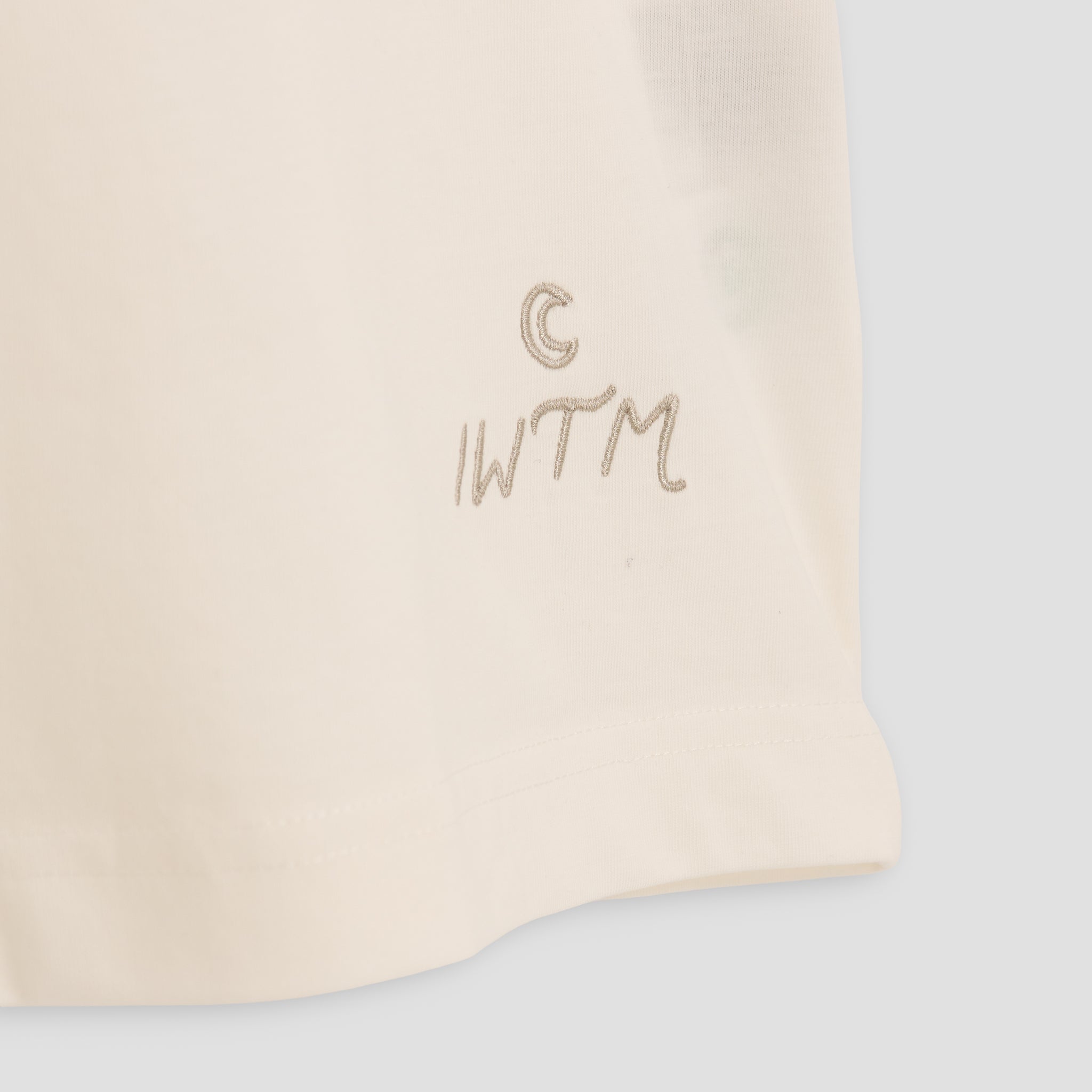 I WANT THE MOON® – Oversized Luxury Line Tee in Lunar Glow Off-White